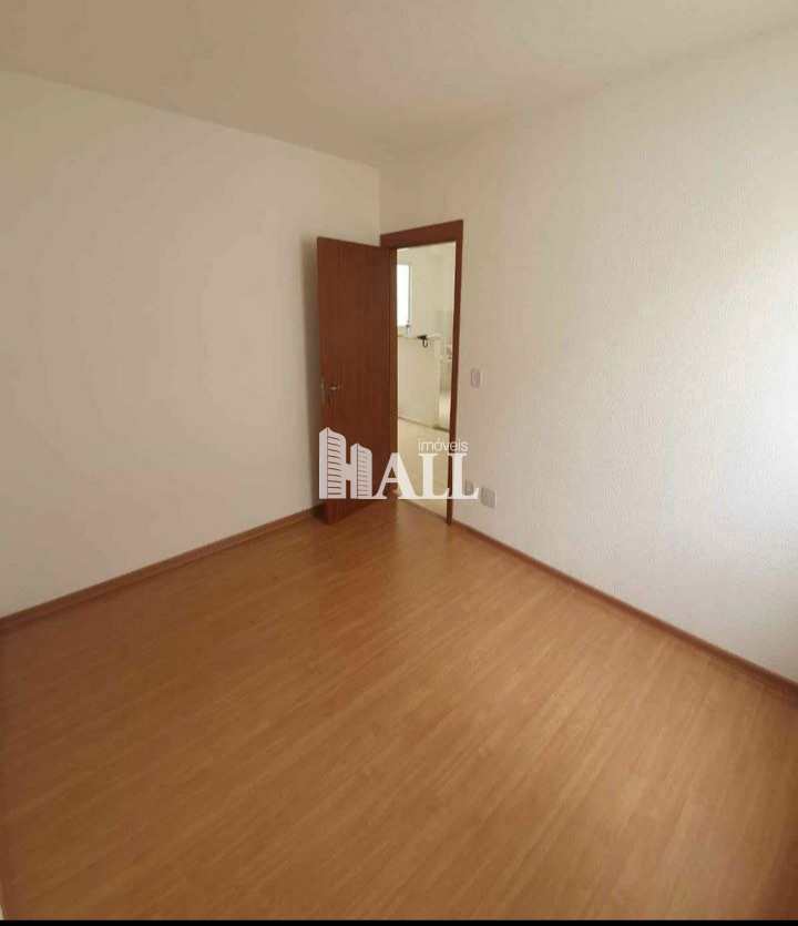 Apartamento à venda com 2 quartos, 45m² - Foto 2