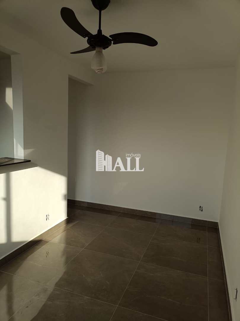 Apartamento à venda com 2 quartos, 45m² - Foto 3