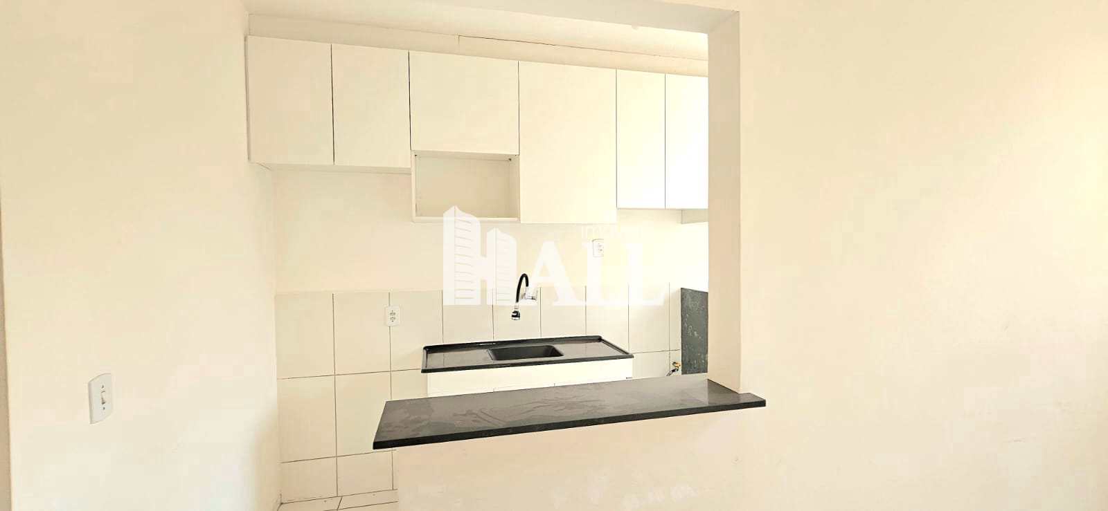 Apartamento à venda com 2 quartos, 44m² - Foto 1