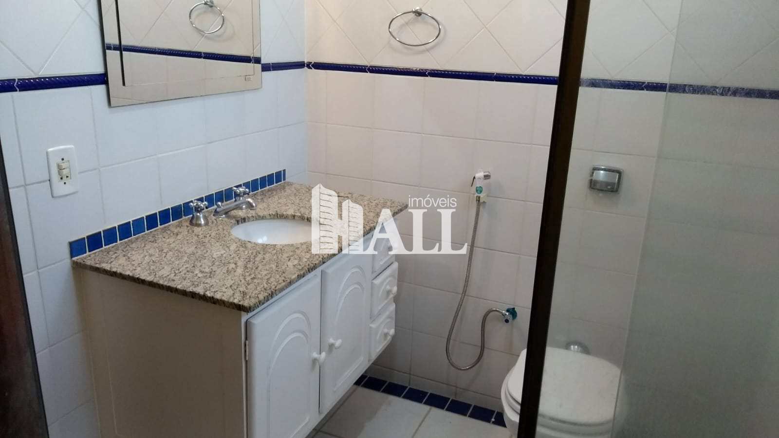 Casa de Condomínio à venda com 4 quartos, 230m² - Foto 8