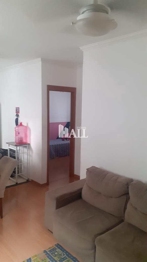 Apartamento à venda com 2 quartos, 42m² - Foto 4