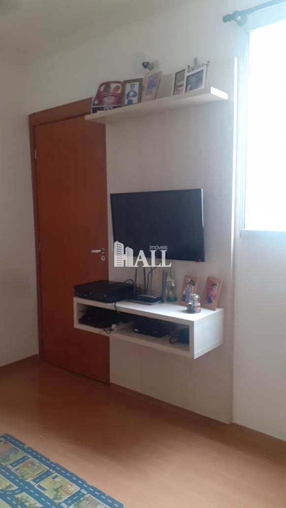 Apartamento à venda com 2 quartos, 42m² - Foto 3