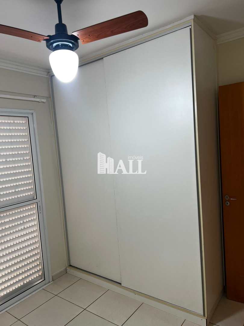 Apartamento à venda com 2 quartos, 68m² - Foto 4