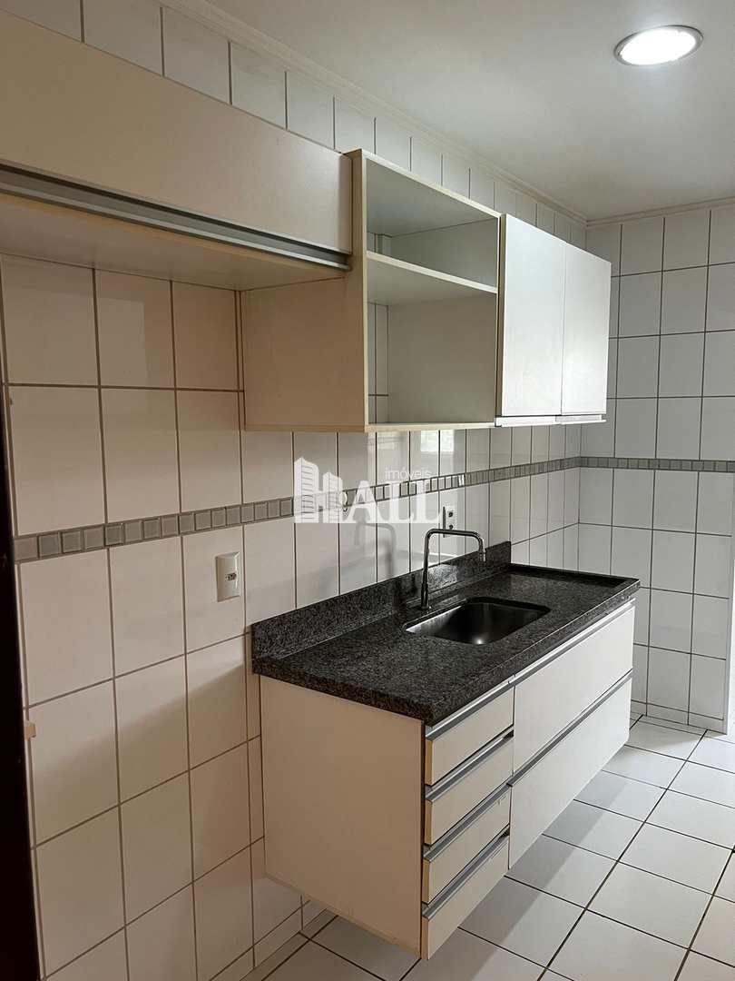 Apartamento à venda com 2 quartos, 68m² - Foto 20