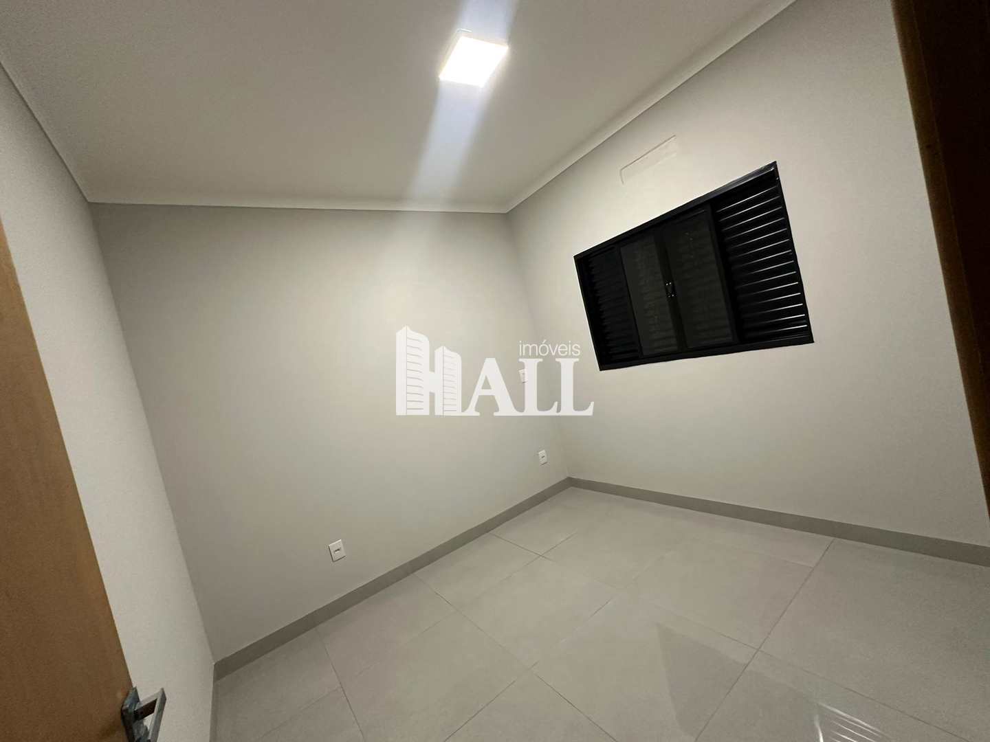 Casa à venda com 3 quartos, 80m² - Foto 5