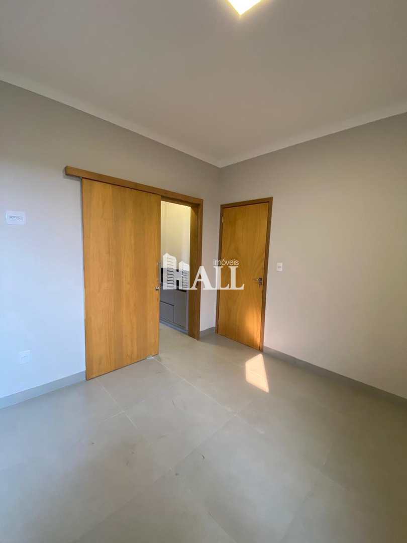 Casa à venda com 3 quartos, 200m² - Foto 10