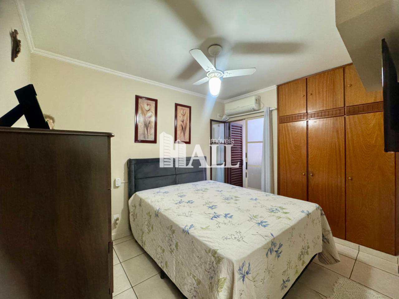 Apartamento à venda com 2 quartos, 75m² - Foto 14