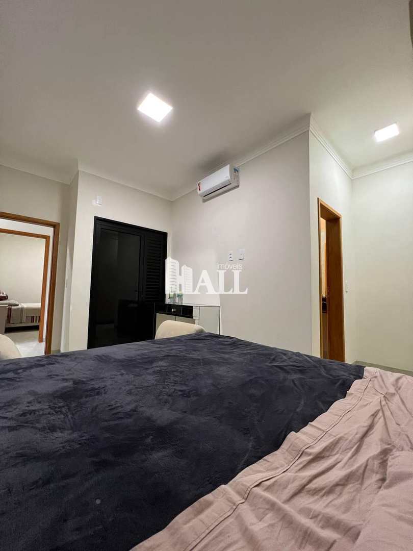 Casa de Condomínio à venda com 3 quartos, 220m² - Foto 12