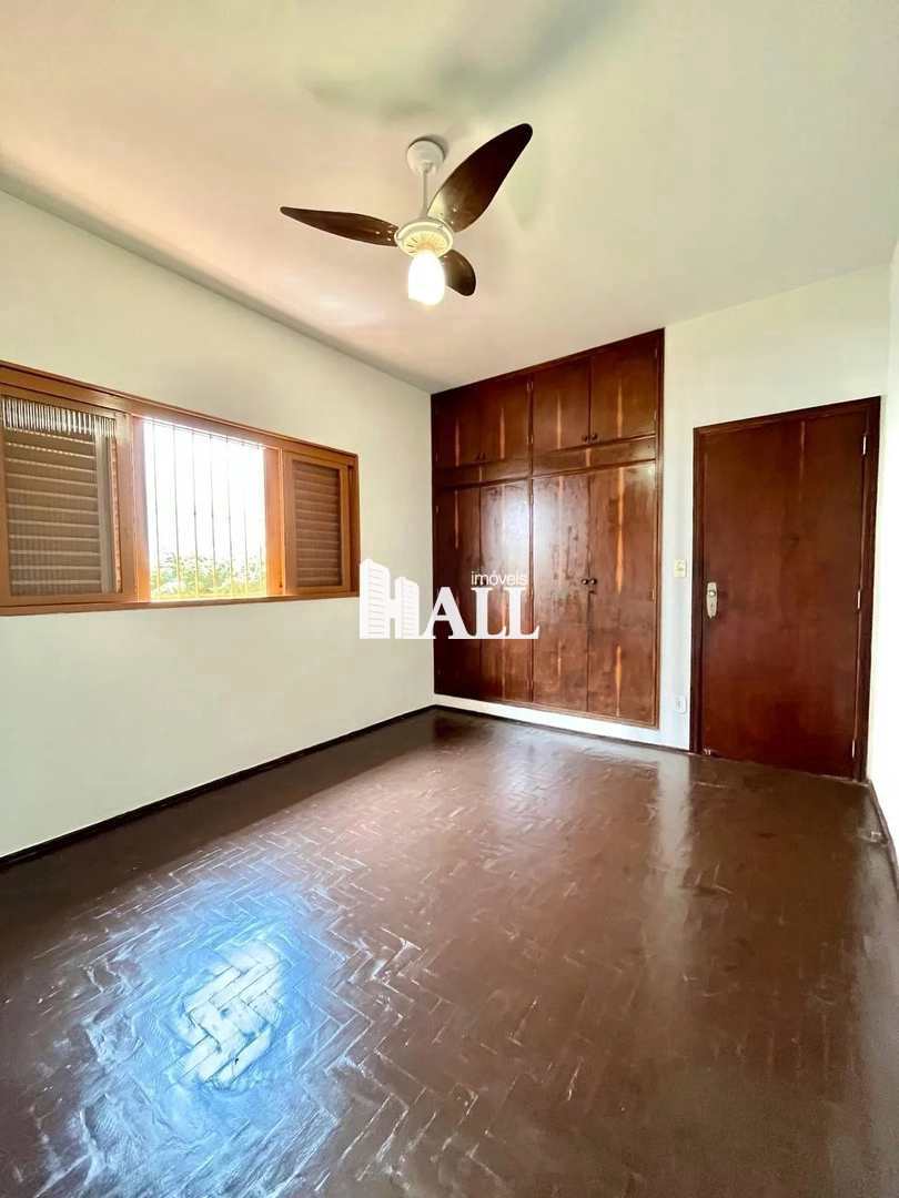 Casa com 3 quartos à venda, 290m² — foto 8 de 22