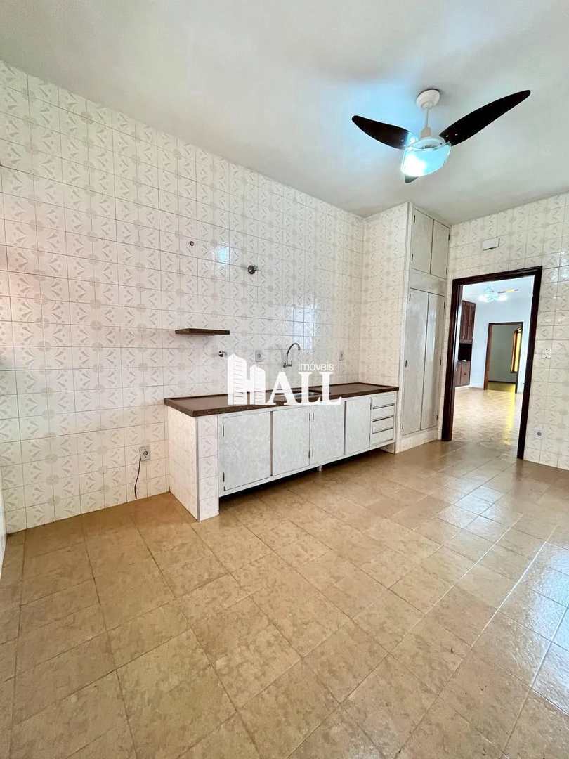 Casa com 3 quartos à venda, 290m² — foto 9 de 22
