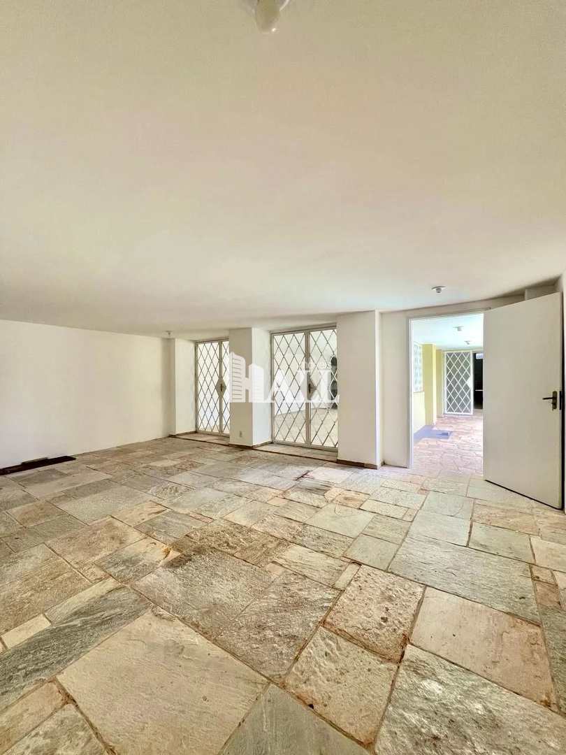 Casa à venda com 3 quartos, 342m² - Foto 7