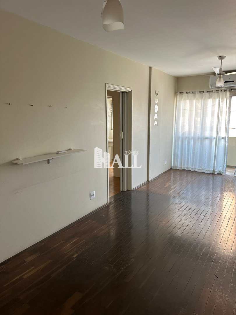 Apartamento à venda com 2 quartos, 100m² - Foto 2