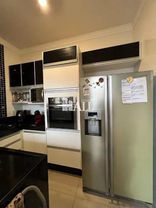 Casa de Condomínio à venda com 2 quartos, 170m² - Foto 11