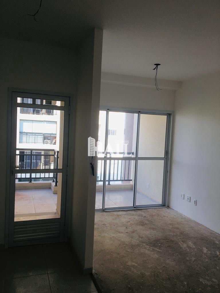 Apartamento à venda com 2 quartos, 64m² - Foto 3