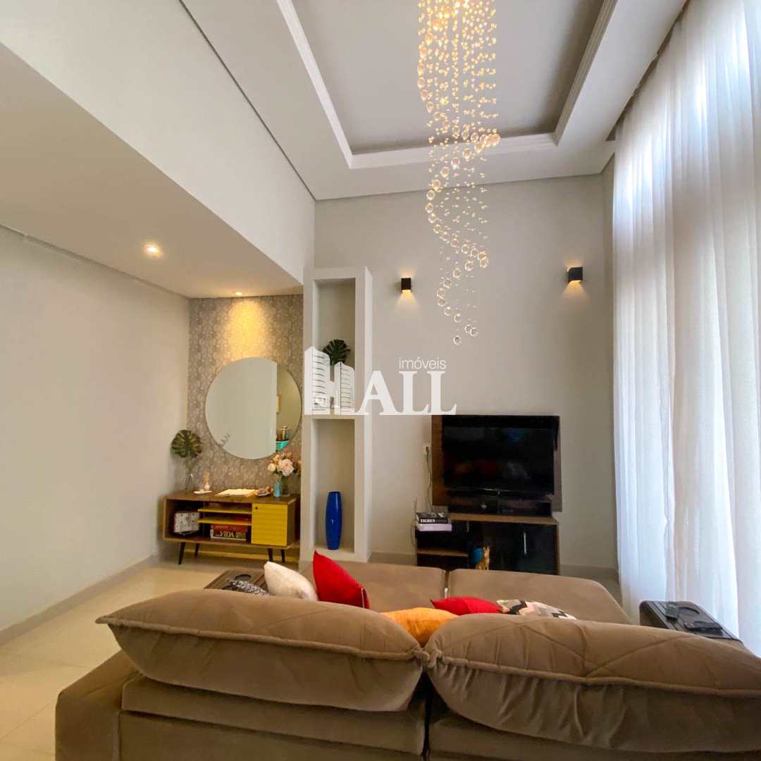 Casa à venda com 3 quartos, 200m² - Foto 14