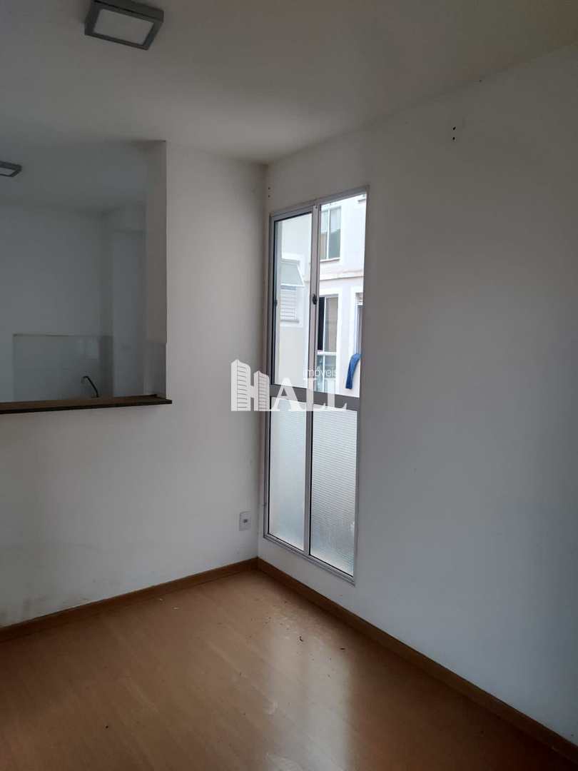 Apartamento à venda com 2 quartos, 45m² - Foto 1