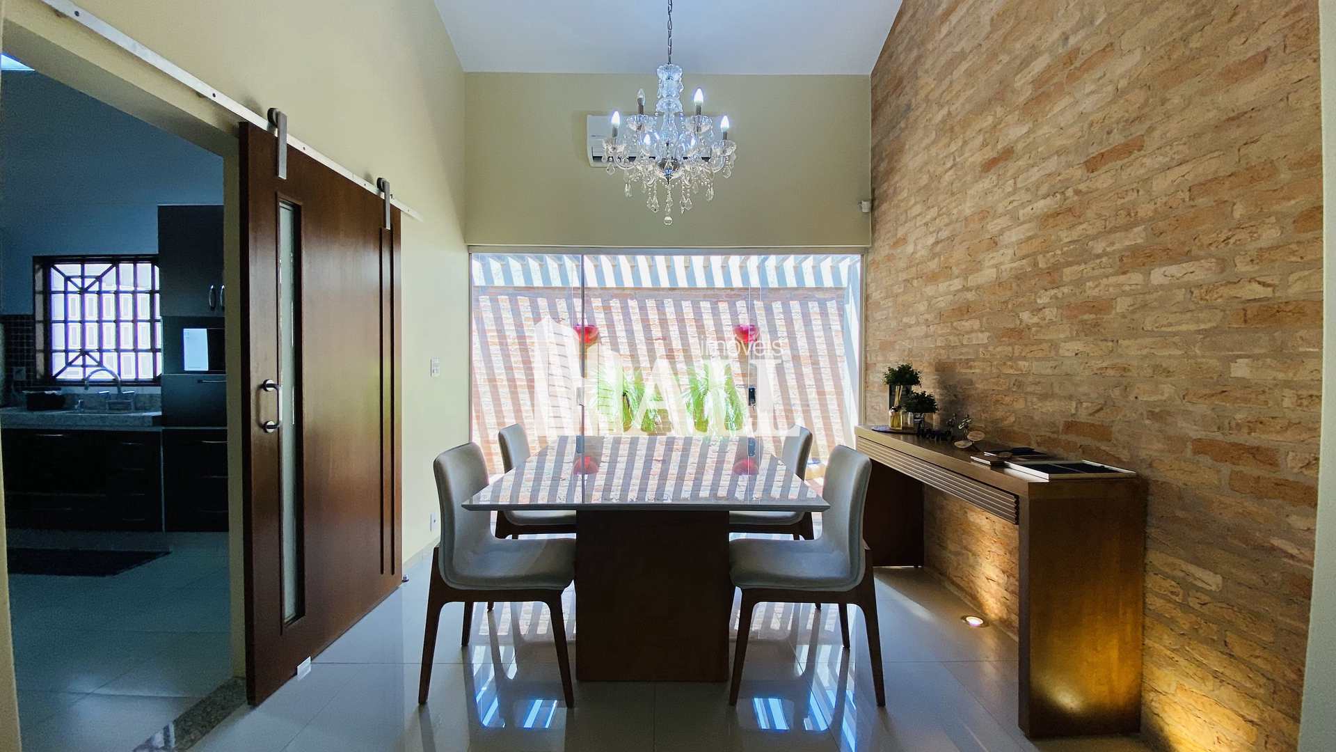 Casa à venda com 4 quartos, 280m² - Foto 8