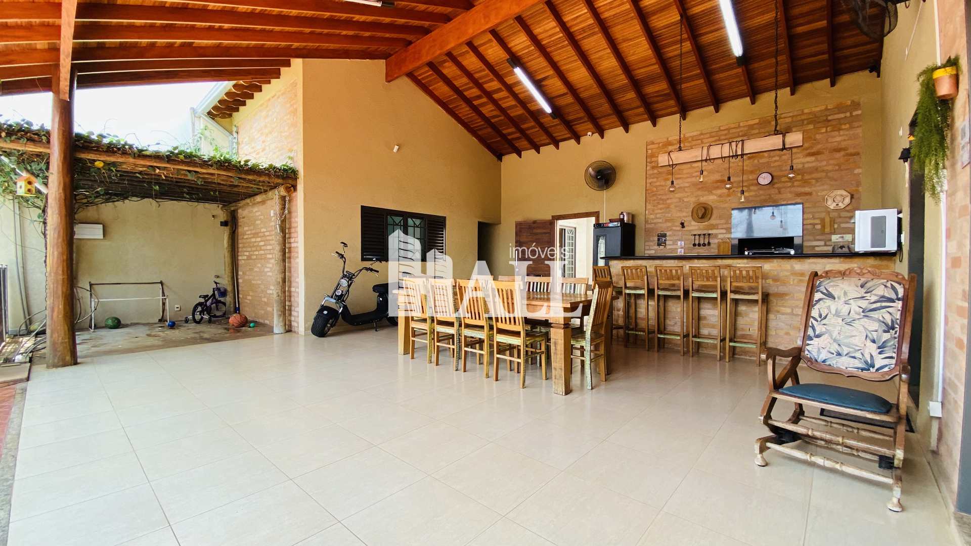 Casa à venda com 4 quartos, 280m² - Foto 6