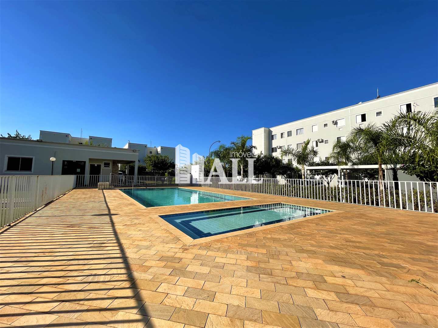 Apartamento com 2 quartos à venda, 83m² — foto 10 de 17