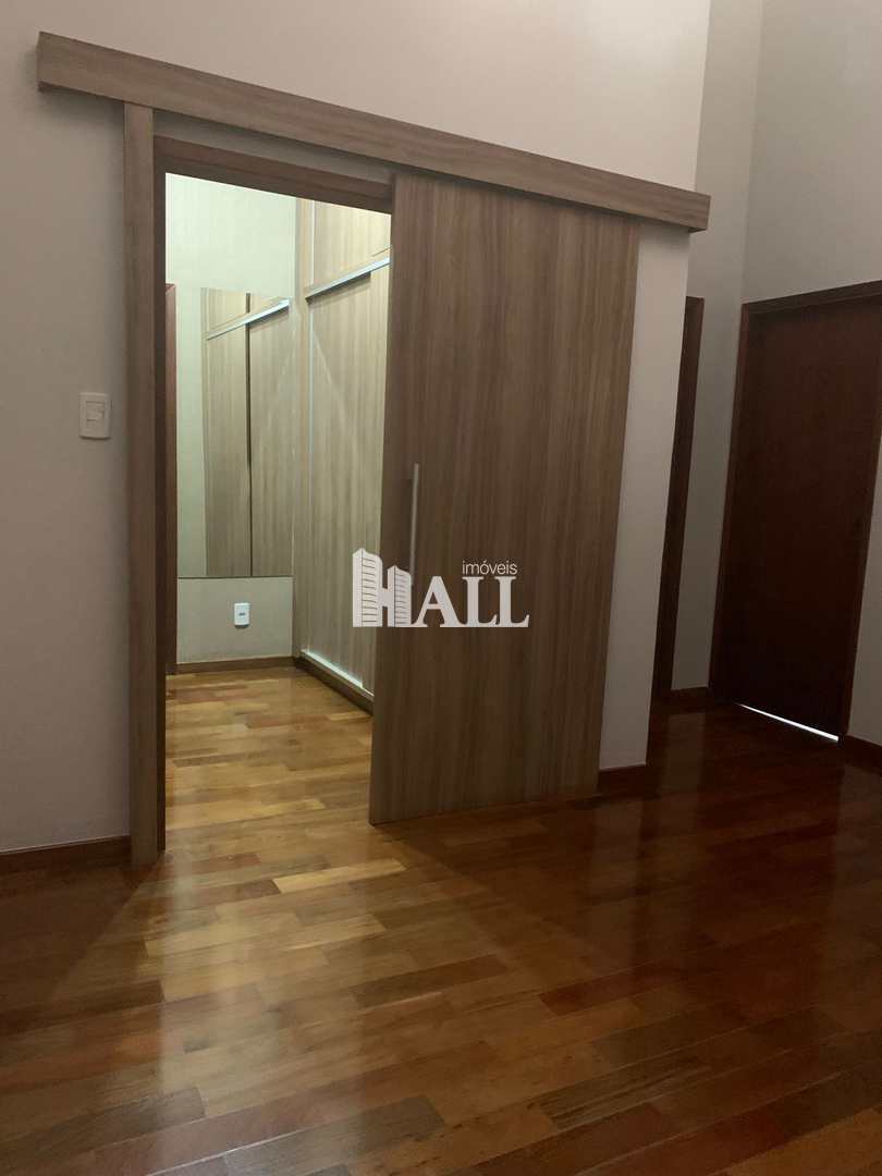 Sobrado à venda com 4 quartos, 350m² - Foto 13