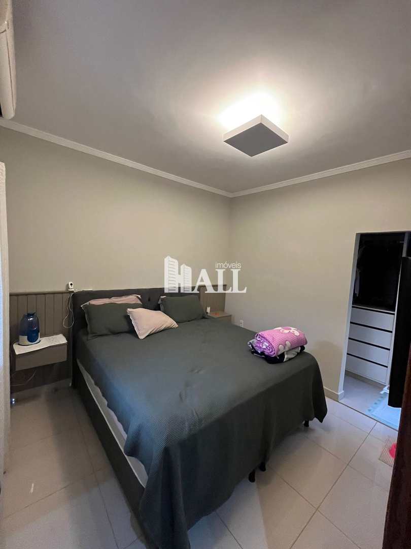 Casa à venda com 2 quartos, 135m² - Foto 13