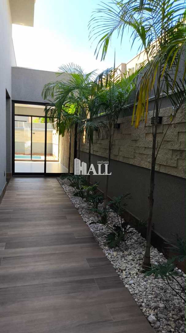 Casa de Condomínio à venda com 4 quartos, 270m² - Foto 20