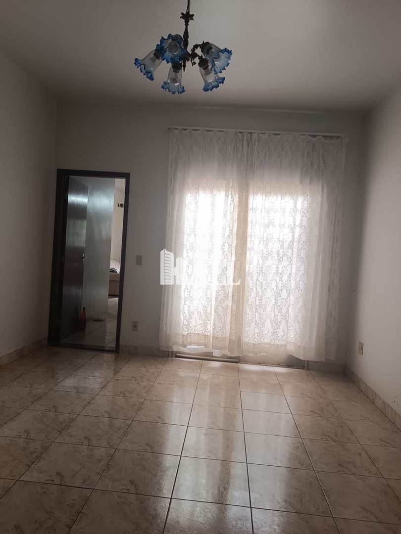 Casa à venda com 3 quartos, 228m² - Foto 13