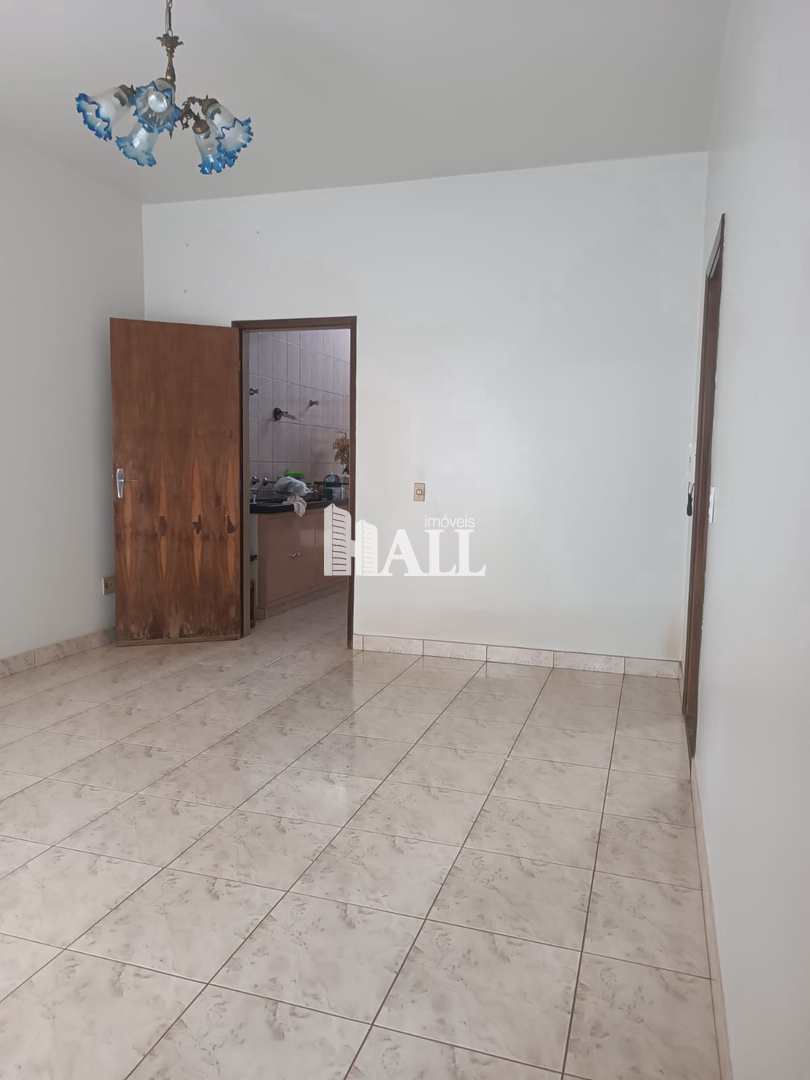 Casa à venda com 3 quartos, 228m² - Foto 15