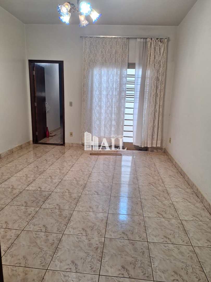 Casa, 3 quartos, 228 m² - Foto 2