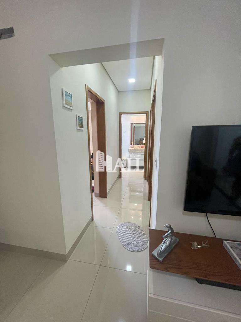 Apartamento à venda com 3 quartos, 96m² - Foto 4