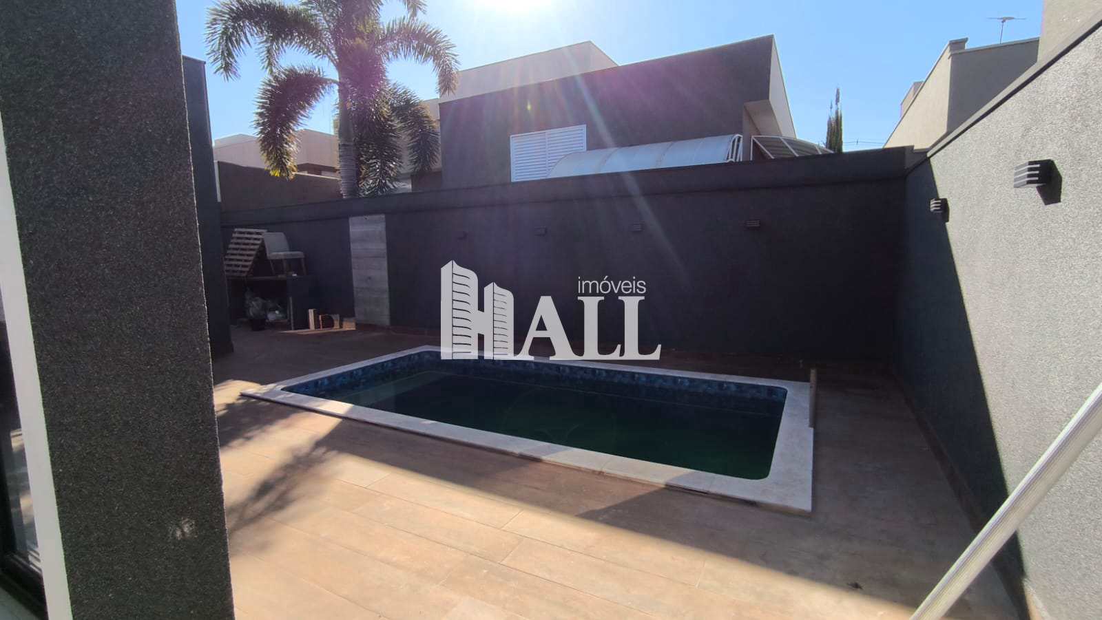 Casa de Condomínio à venda com 3 quartos, 207m² - Foto 2