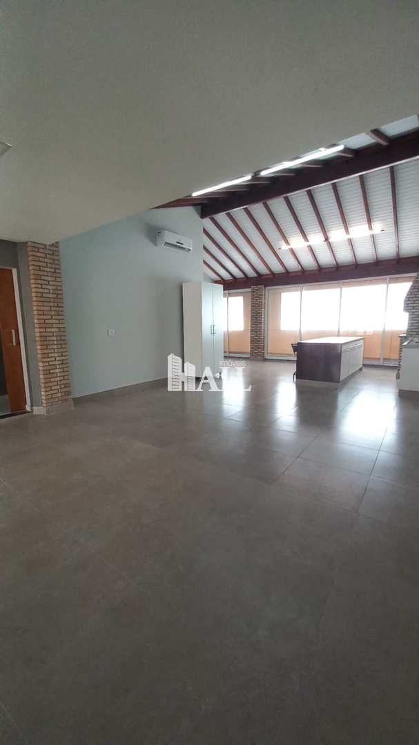 Casa à venda com 3 quartos, 220m² - Foto 9