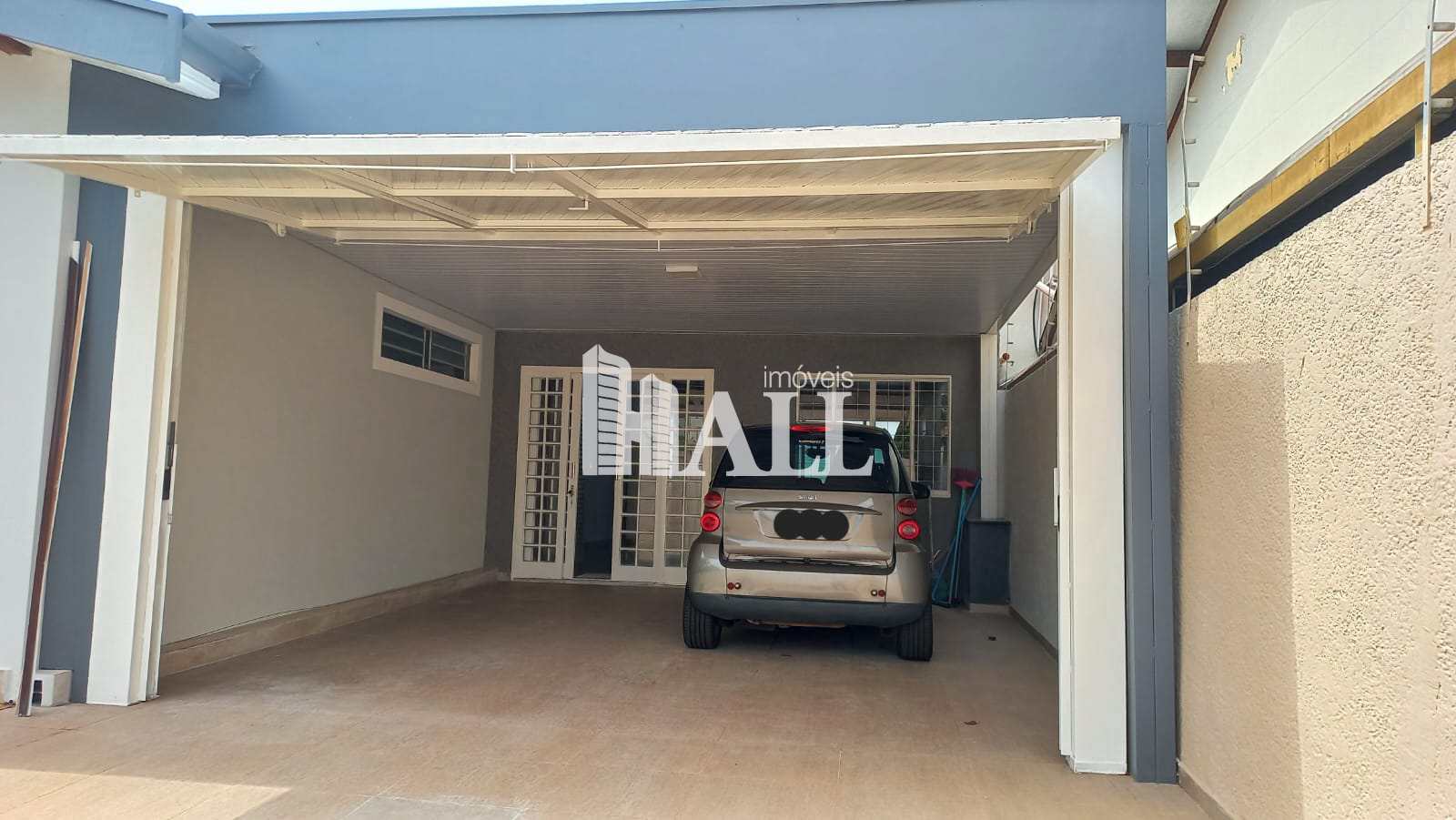 Casa à venda com 3 quartos, 220m² - Foto 3