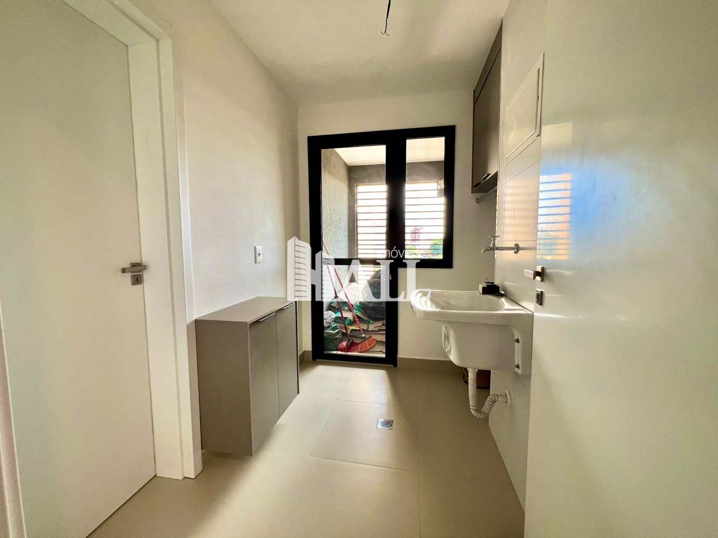 Apartamento à venda com 3 quartos, 141m² - Foto 15