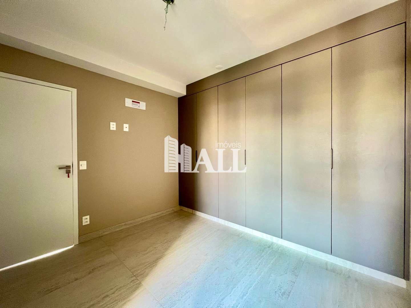 Apartamento à venda com 3 quartos, 141m² - Foto 8