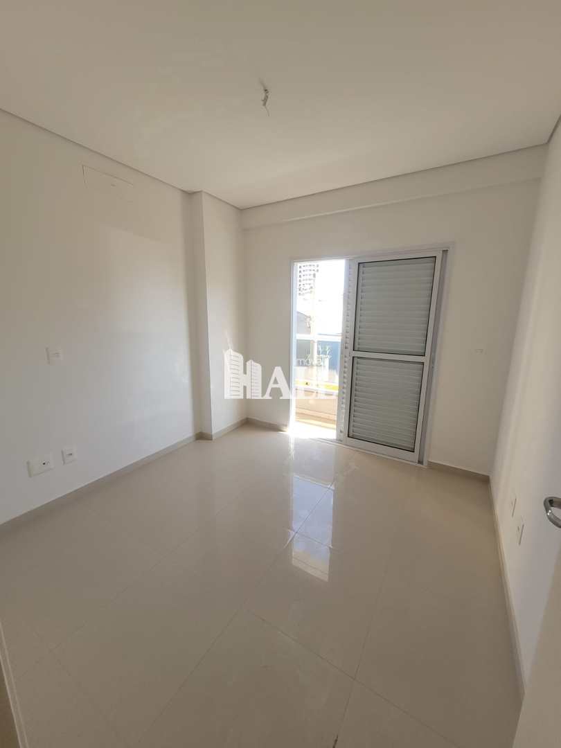 Apartamento à venda com 3 quartos, 79m² - Foto 4