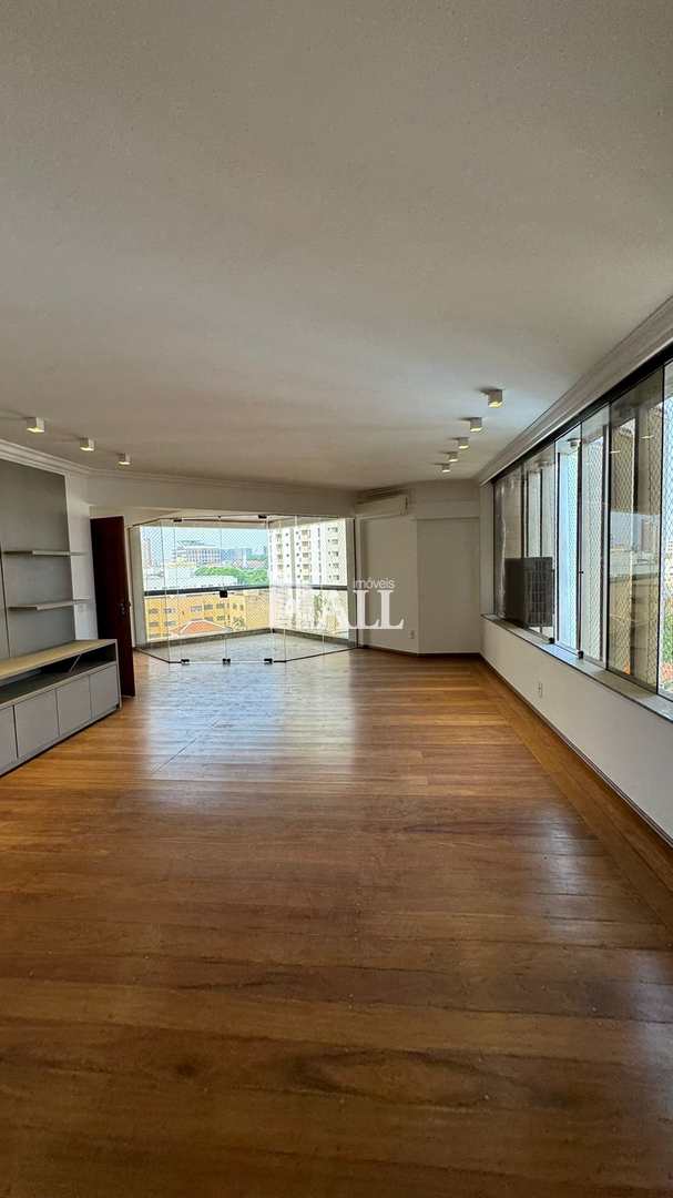 Apartamento à venda com 3 quartos, 230m² - Foto 7