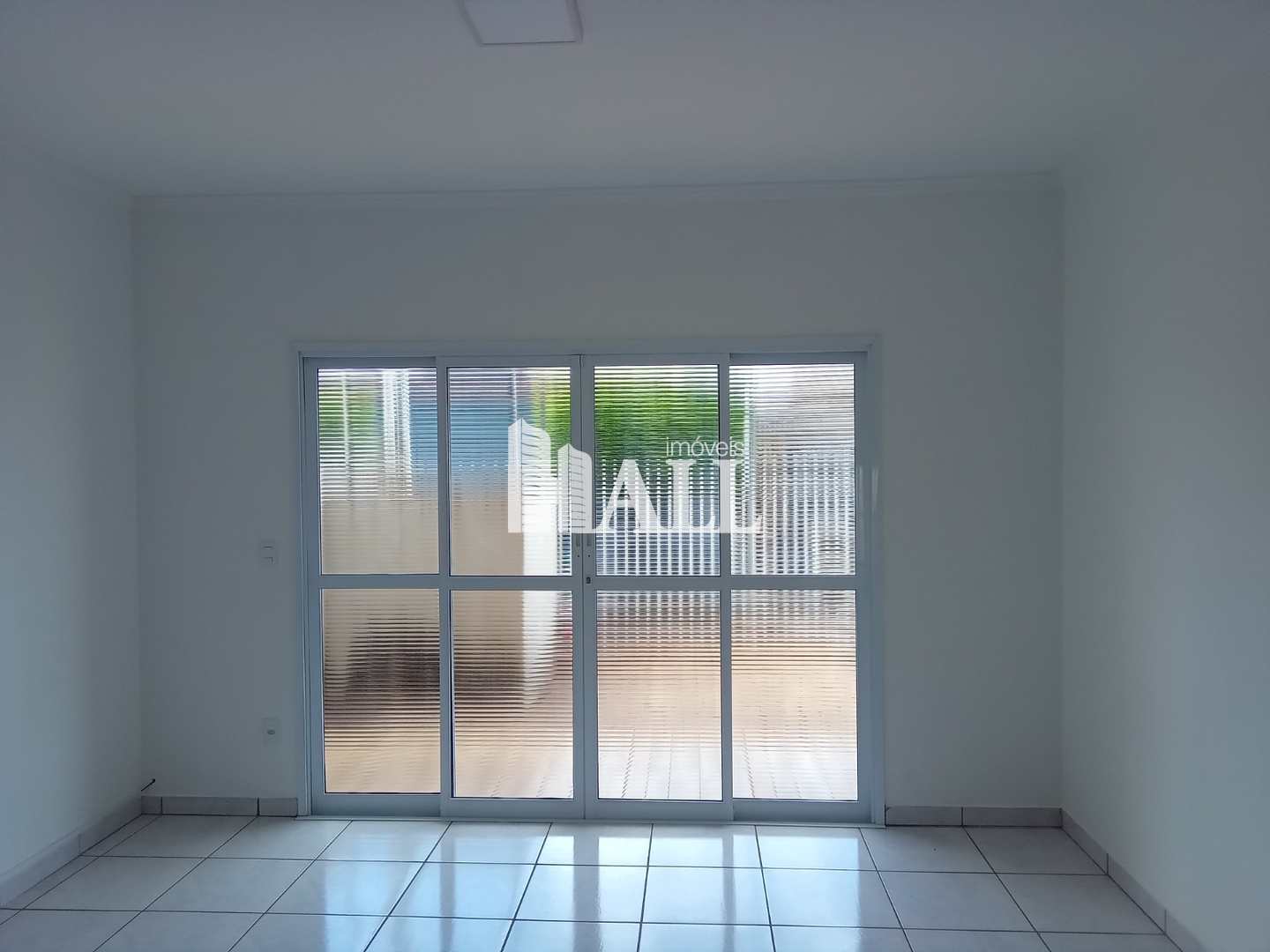 Sobrado à venda com 4 quartos, 380m² - Foto 4