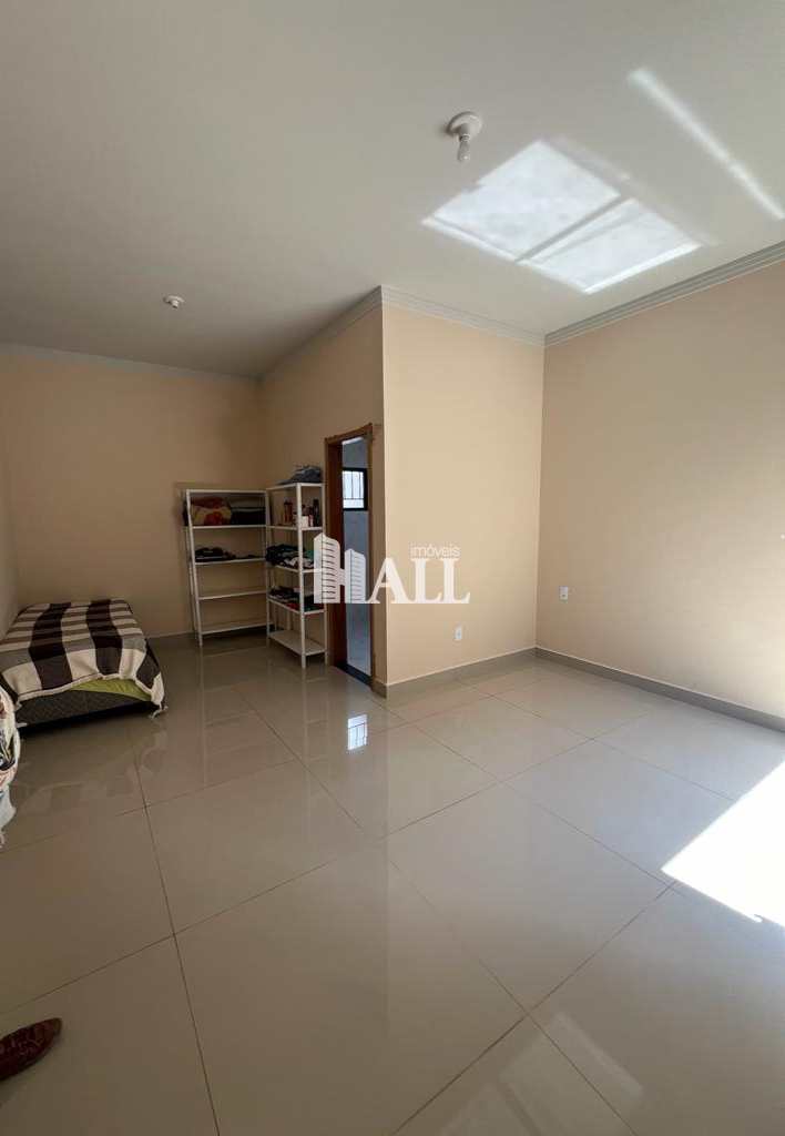 Casa à venda com 3 quartos, 120m² - Foto 2