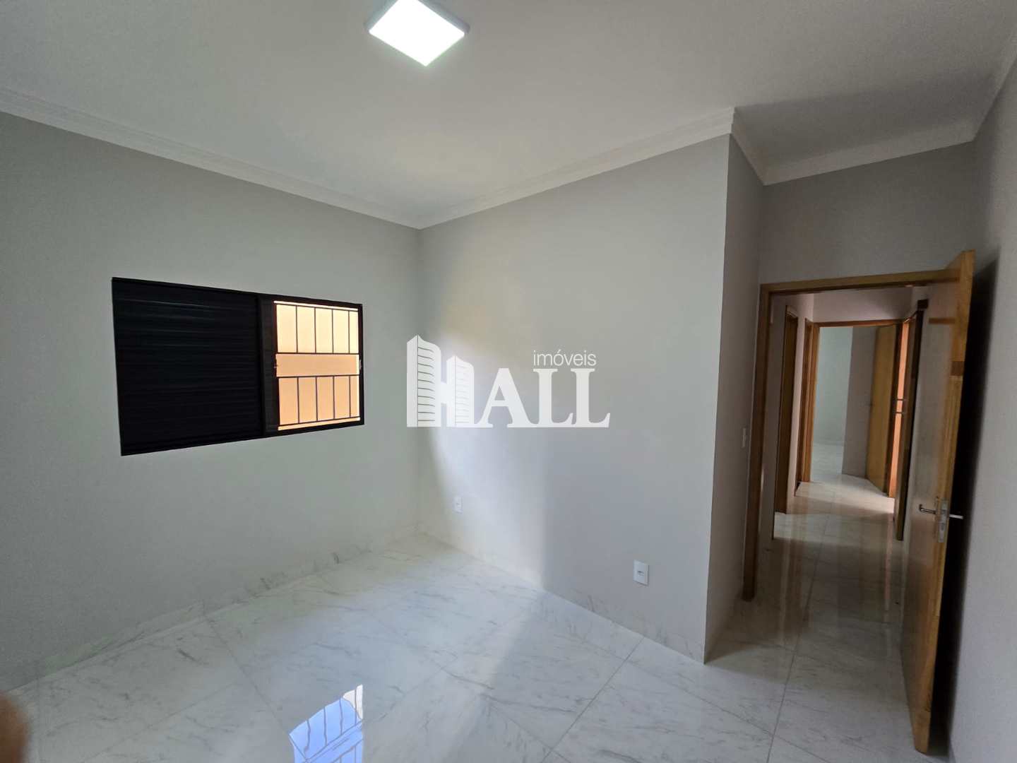 Casa à venda com 3 quartos, 110m² - Foto 11