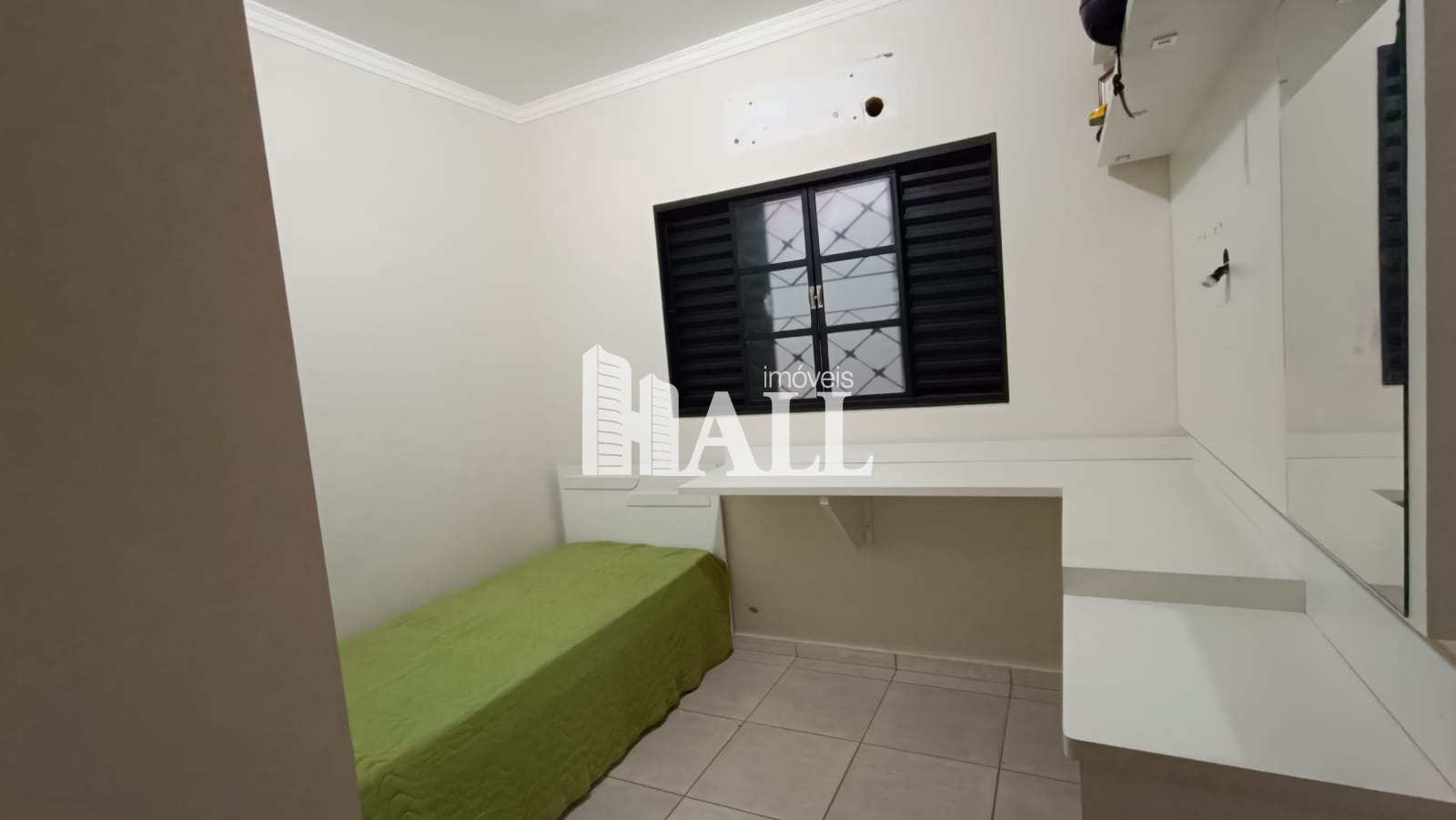 Casa à venda com 3 quartos, 130m² - Foto 11