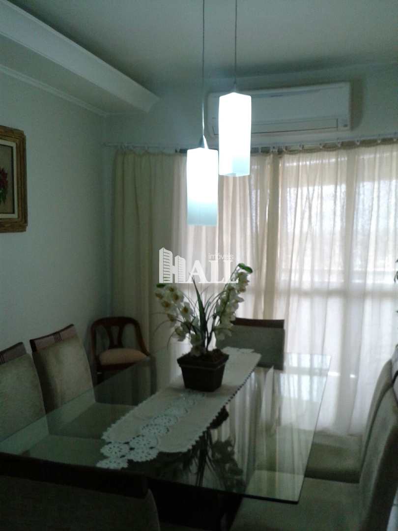 Apartamento à venda com 3 quartos, 110m² - Foto 1