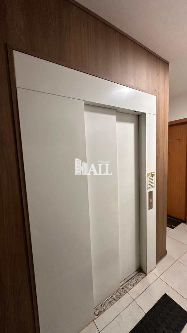 Apartamento à venda com 2 quartos, 40m² - Foto 17