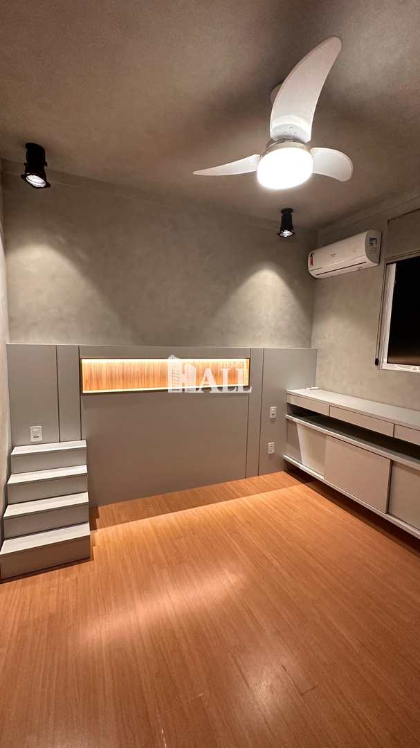 Apartamento à venda com 2 quartos, 40m² - Foto 10