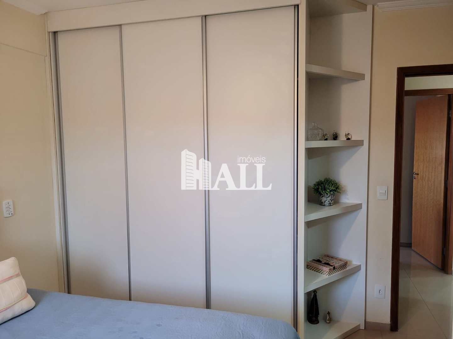 Apartamento à venda com 2 quartos, 72m² - Foto 13