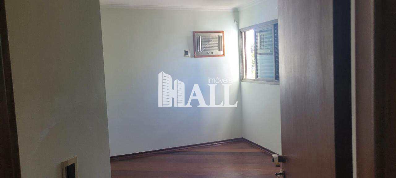 Apartamento à venda com 4 quartos, 140m² - Foto 9