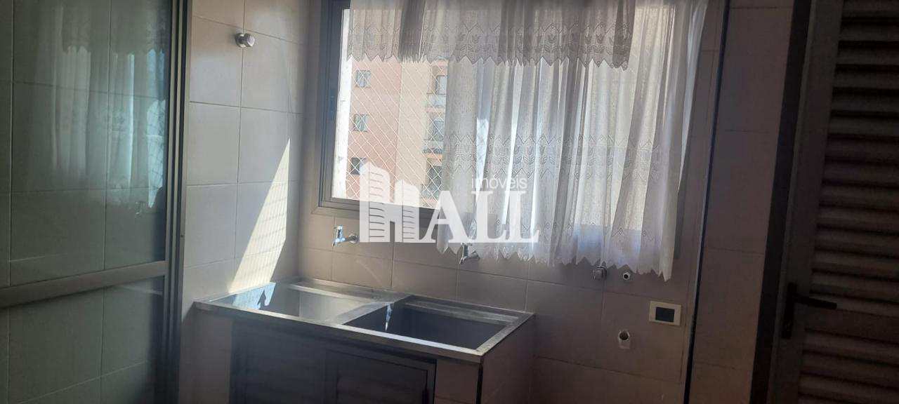 Apartamento à venda com 4 quartos, 140m² - Foto 27