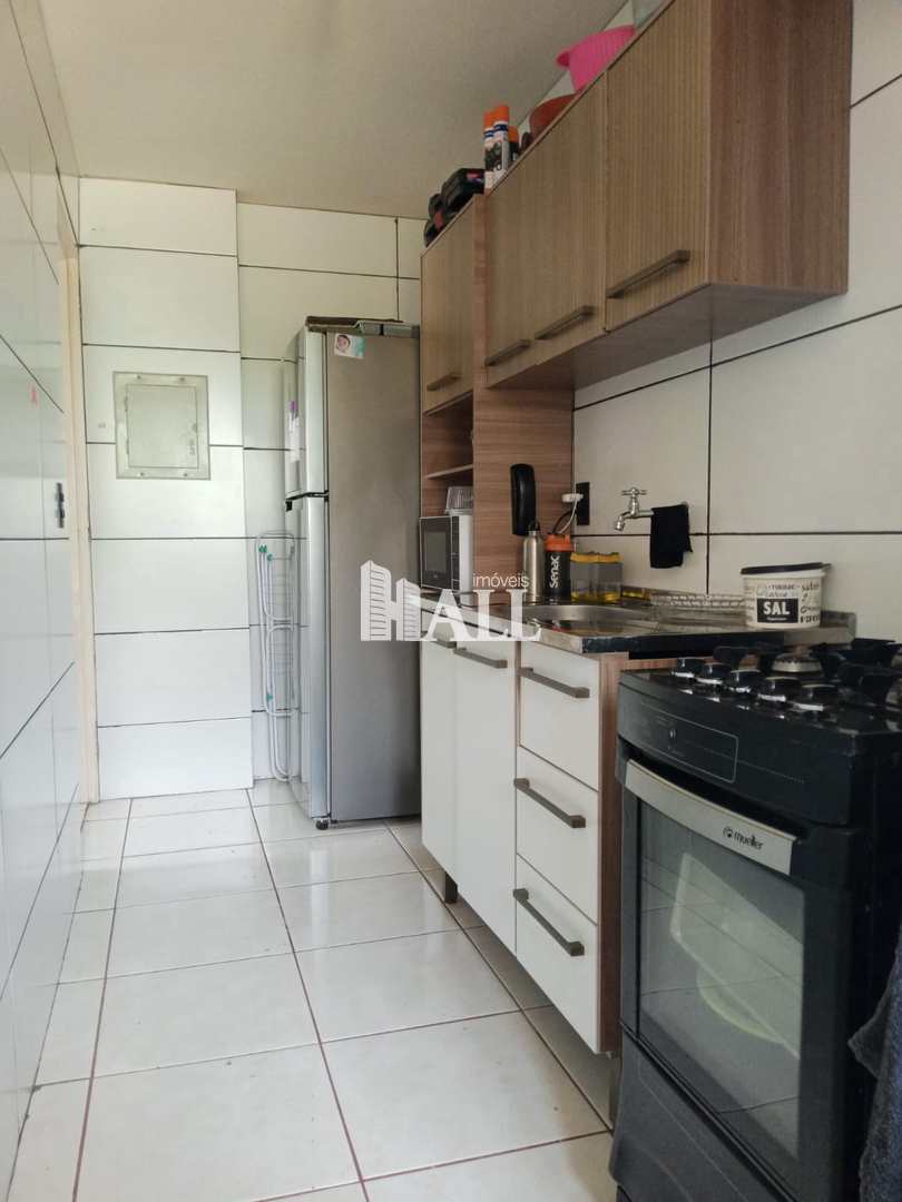 Apartamento à venda com 2 quartos, 61m² - Foto 3