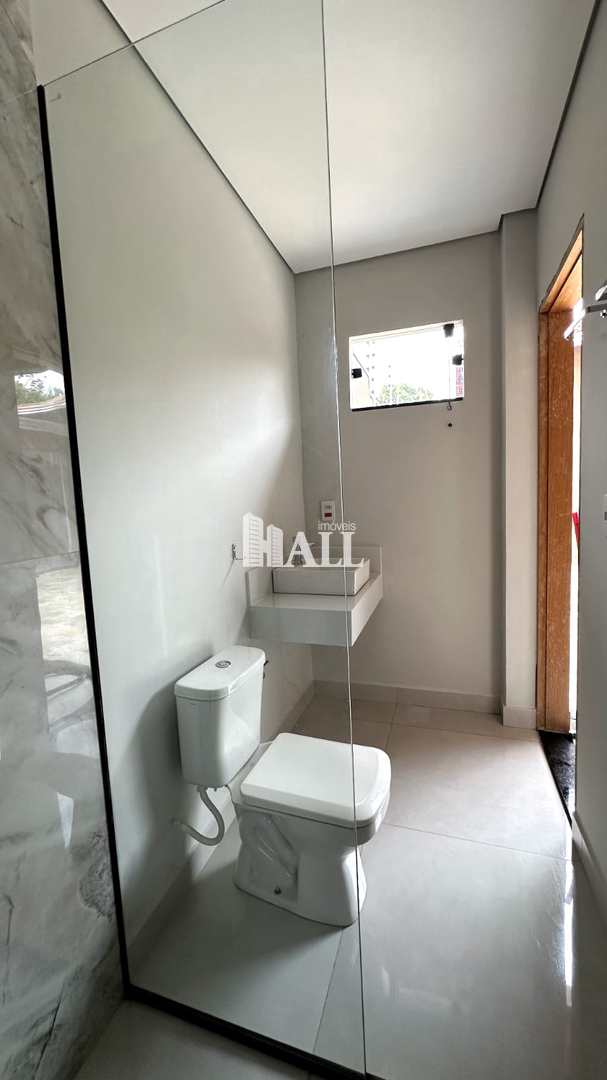 Casa à venda com 2 quartos, 180m² - Foto 11