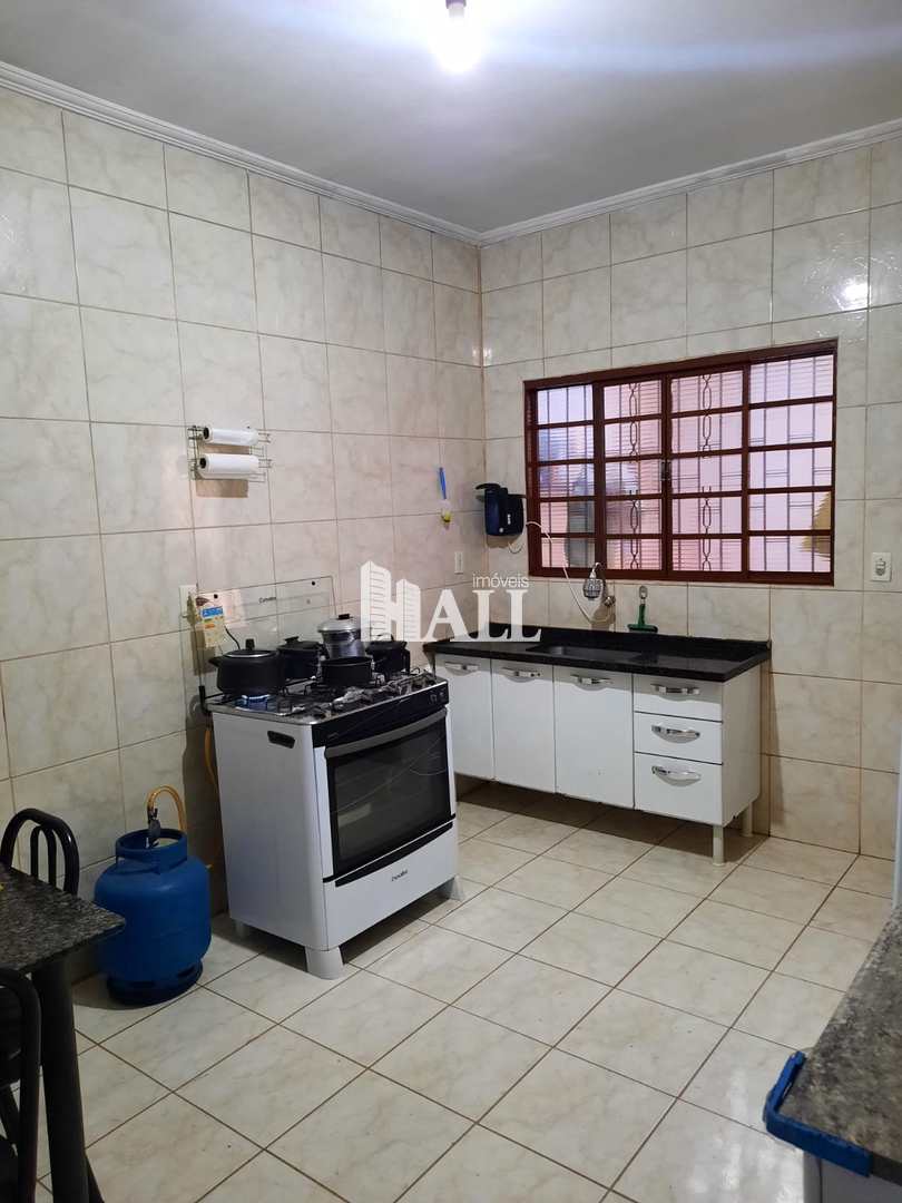 Casa de Condomínio à venda com 1 quarto, 63m² - Foto 3